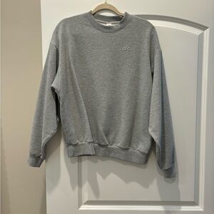 ALO Yoga Women's Gray Crewneck Top